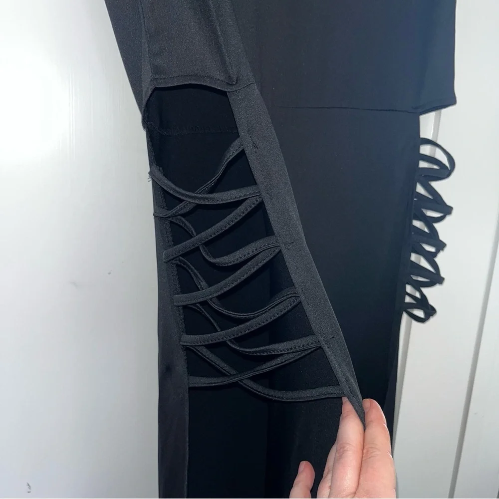 Sleeveless Open Sided Maxi Black Dress - Picture 6 of 15